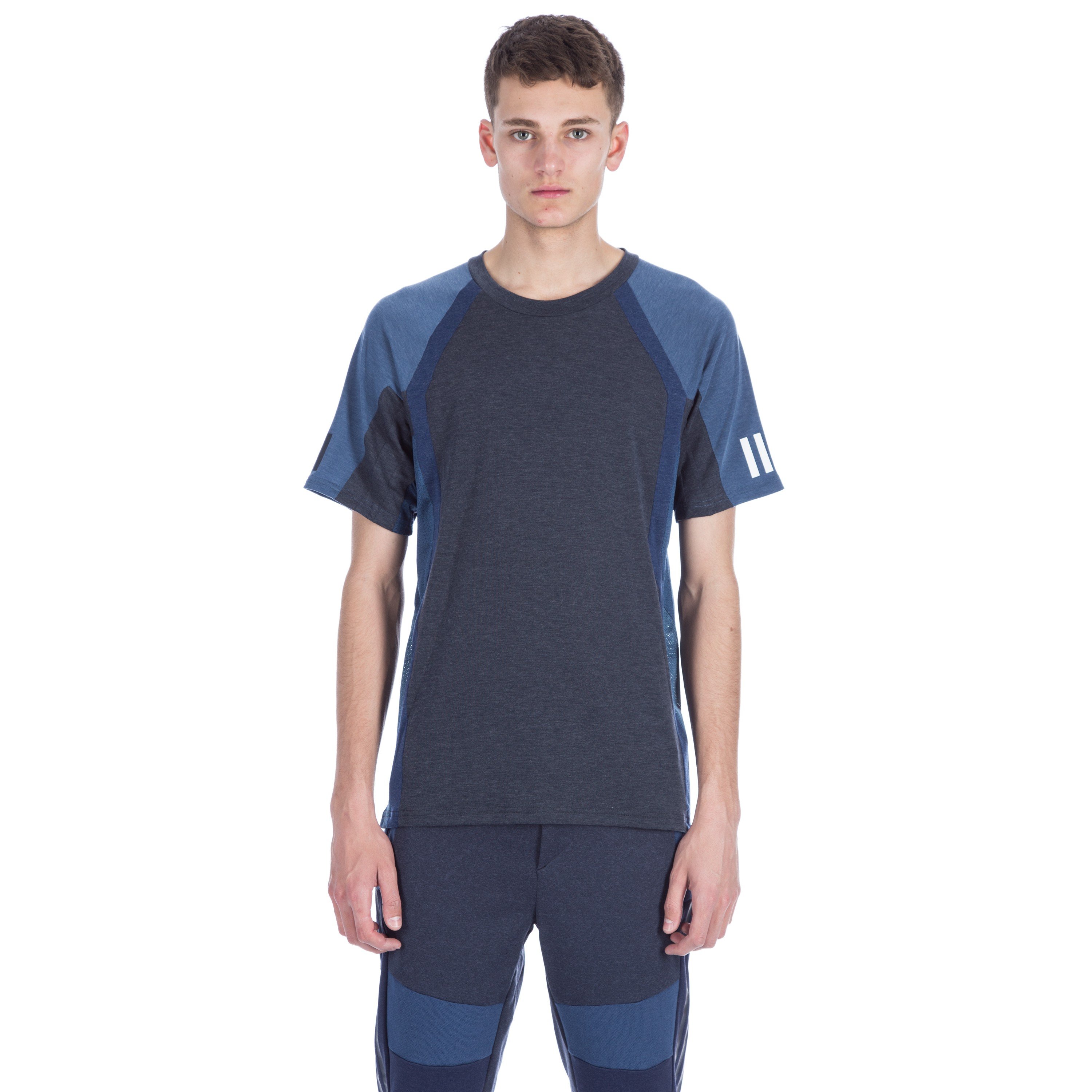 Historiker amatør Forældet adidas Originals x White Mountaineering Short Sleeve T-Shirt (Night Navy) -  Consortium.