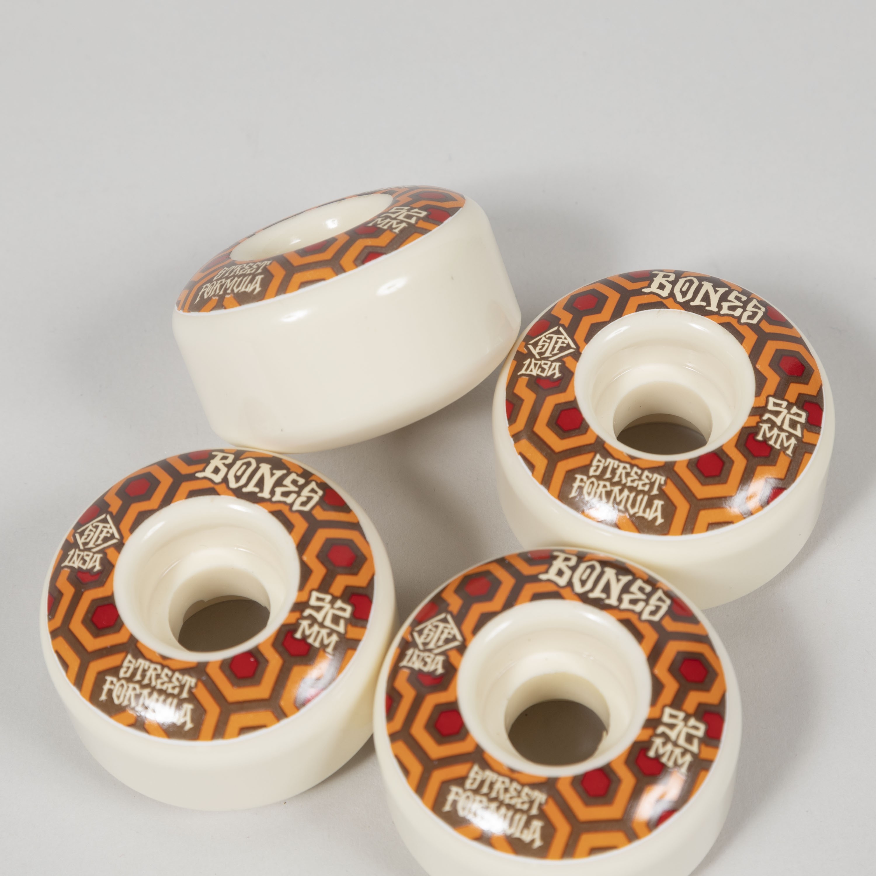 Bones STF Retros 103A V1 Wide Skateboard Wheels 52mm (White) BNSSKW