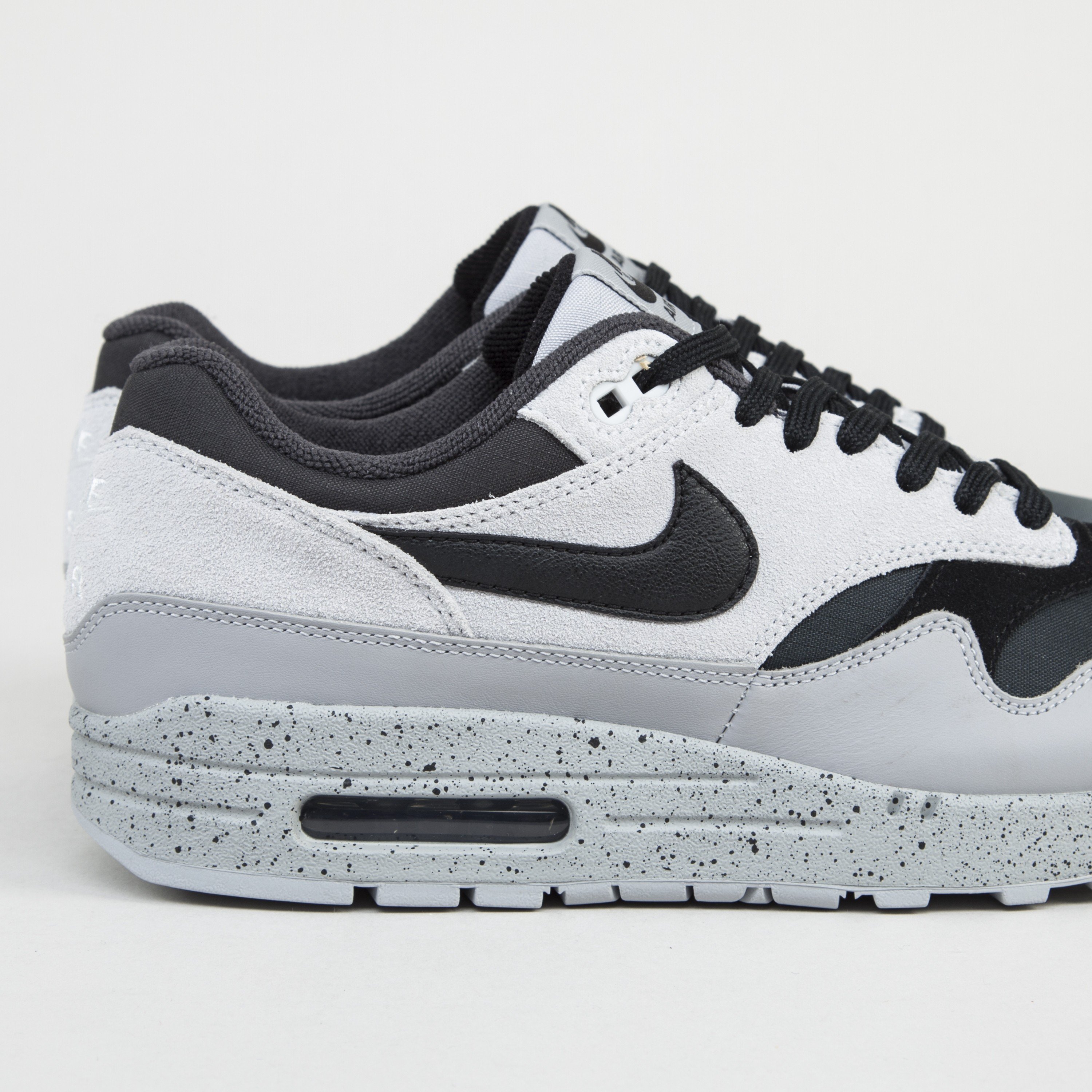 nike air max 1 premium leather