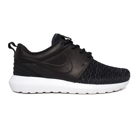 Nike Roshe One Flyknit Premium Black Black Dark Grey White Consortium
