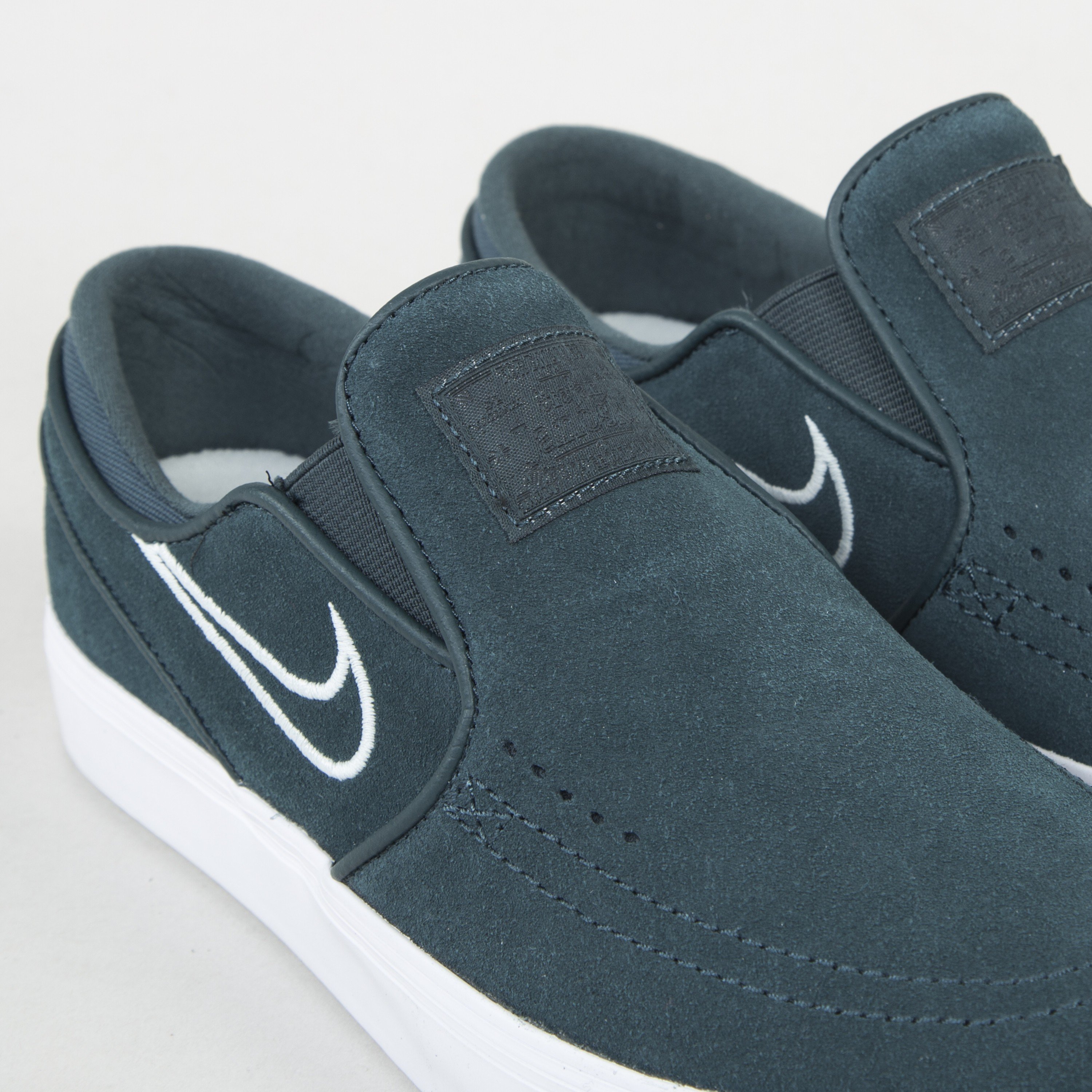 nike zoom stefan janoski slip mid