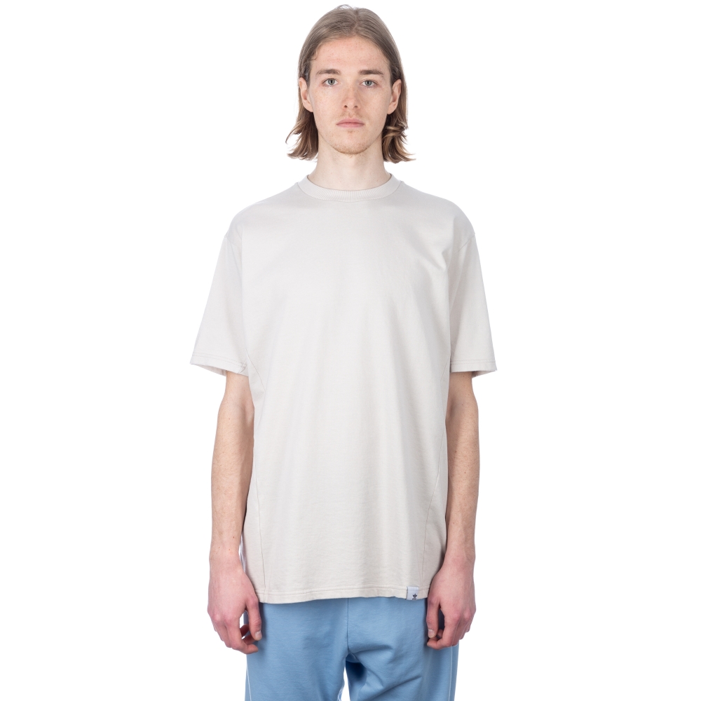 adidas Originals by Oyster Holdings XbyO T-Shirt (Chalk Pearl)