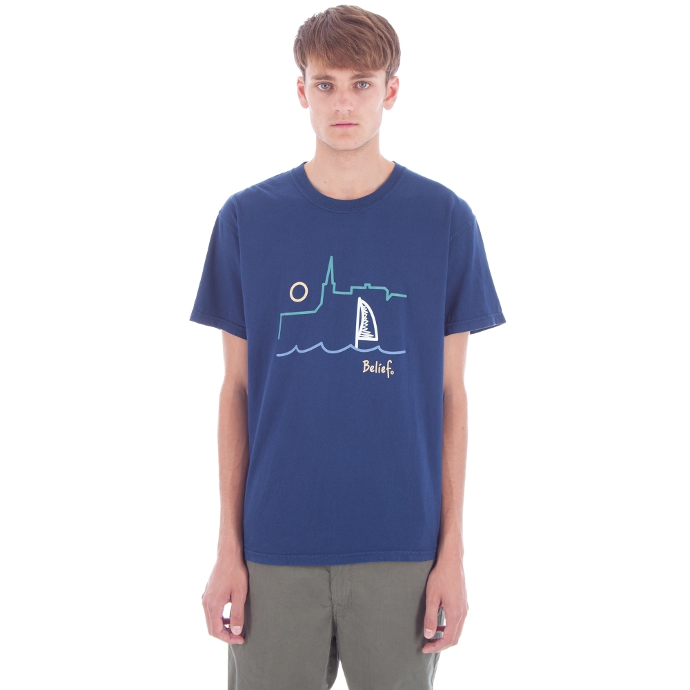 Belief Yacht T-Shirt (Navy)