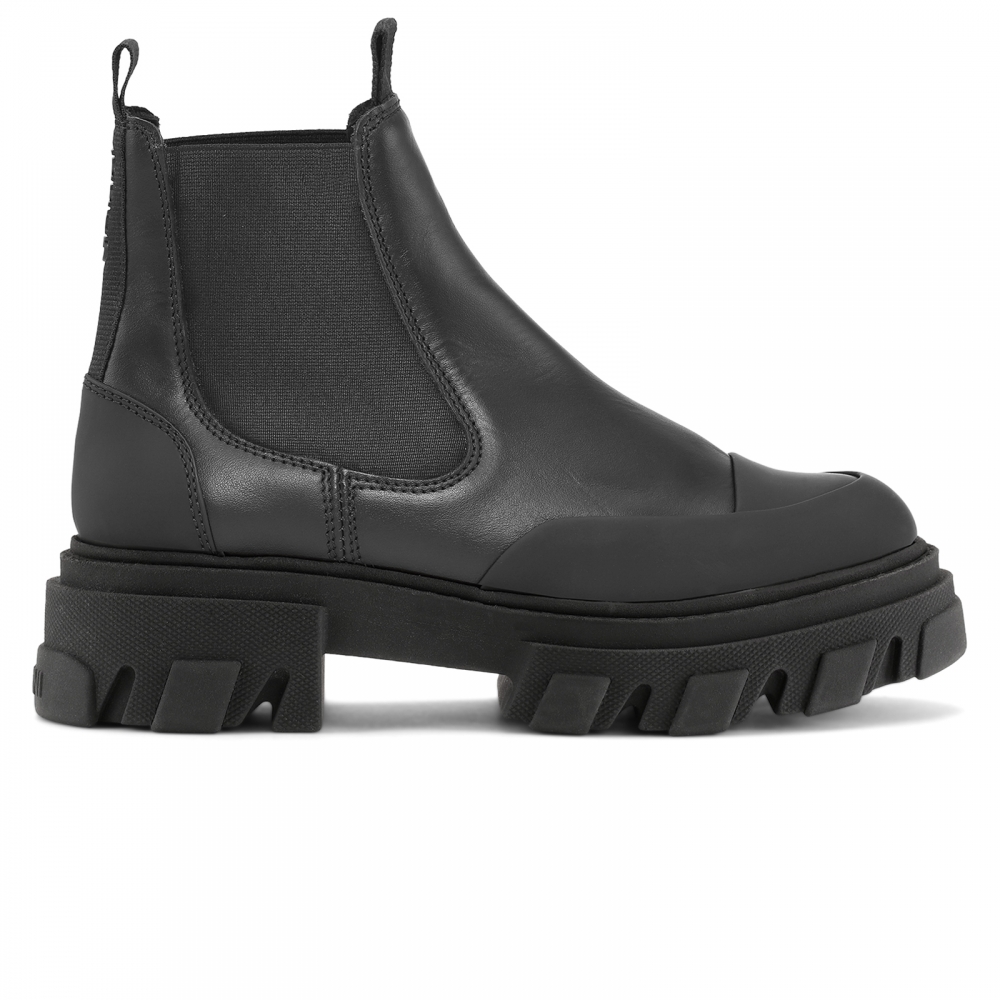 GANNI Calf Leather Low Chelsea Boot (Black)
