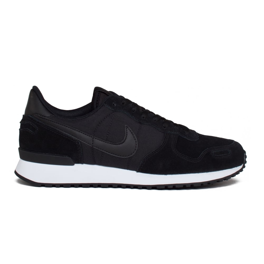 Nike air vortex leather trainers in black outlet