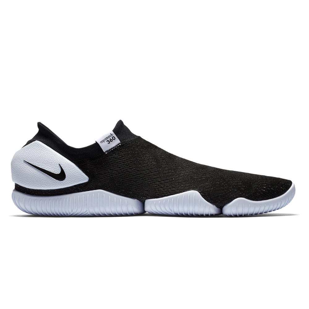 Nike Aqua Sock 360 (Black/Black-White-White)