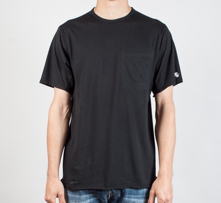 Nike SB Dri-FIT Skyline Pocket T-Shirt (Black/White)