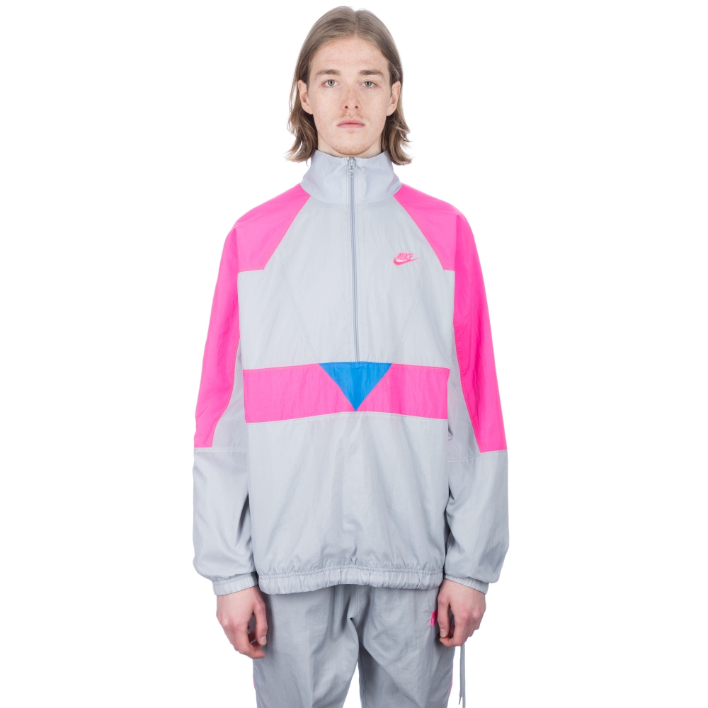 Nike VW Woven Jacket (Wolf Grey/Hyper Pink/Hyper Pink)