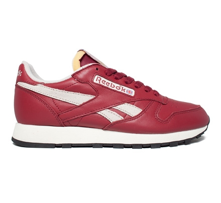 Reebok Classic Leather Vintage Inspired (Collegiate Burgundy/Weathered White/Sandtrap)