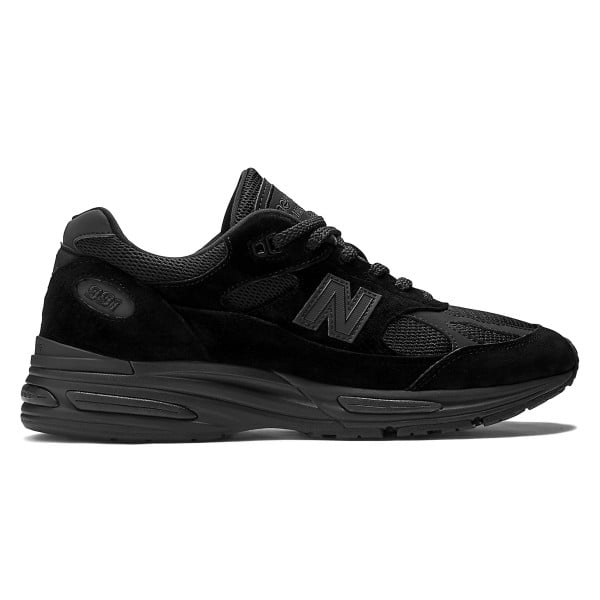 New Balance 991v2 'Made in UK' (Black/Black/Black)