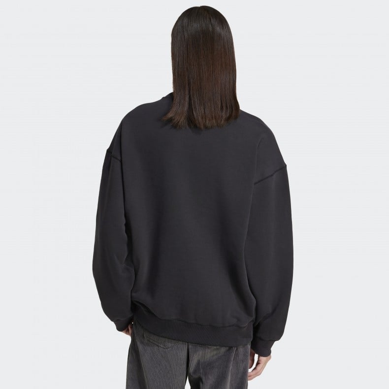 ★adidas★ Washed Crew Sweatshirt Black JM7287 adidas Equipment Washed Crew Neck Sweatshirt (Black