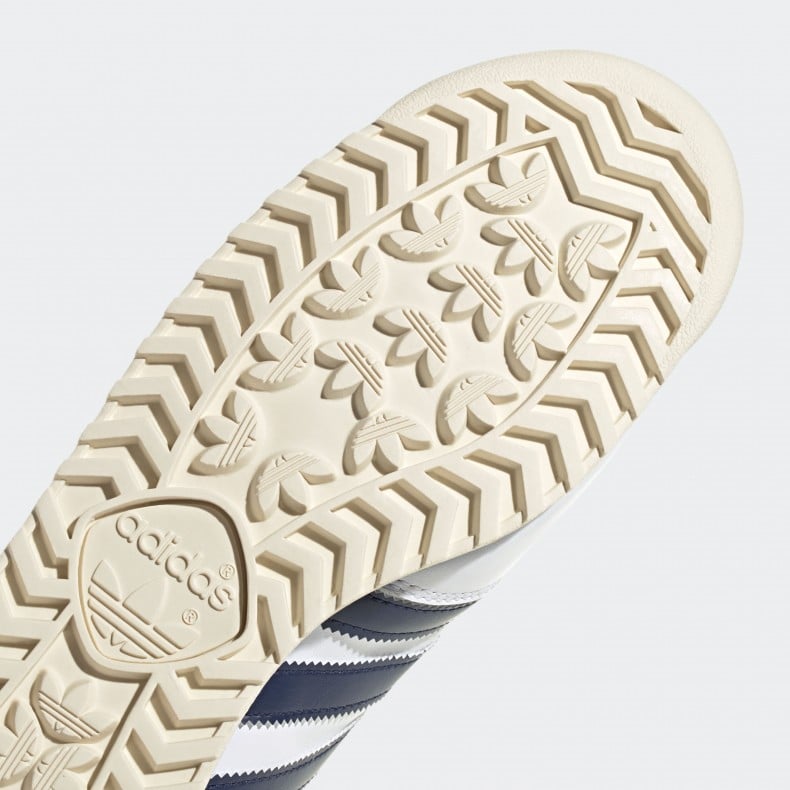 adidas Originals Guam (Footwear White/Dark Blue/Cream White) - ID2110 ...