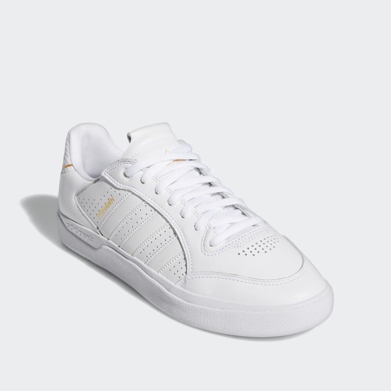 Tyshawn jones adidas shoe on sale