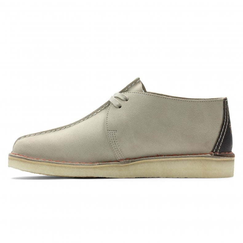 Clarks desert trek grey sale