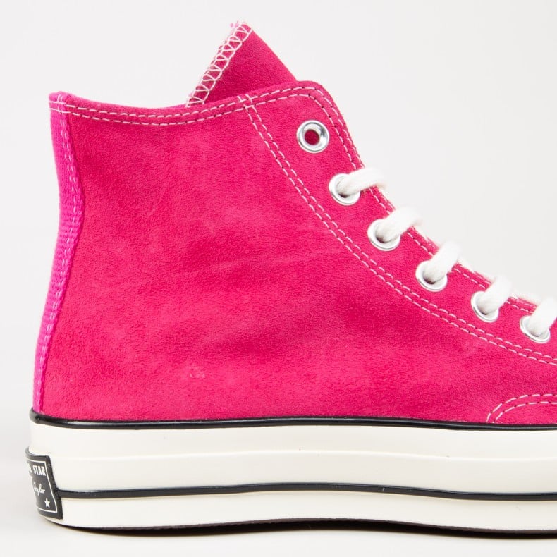 converse chuck taylor suede