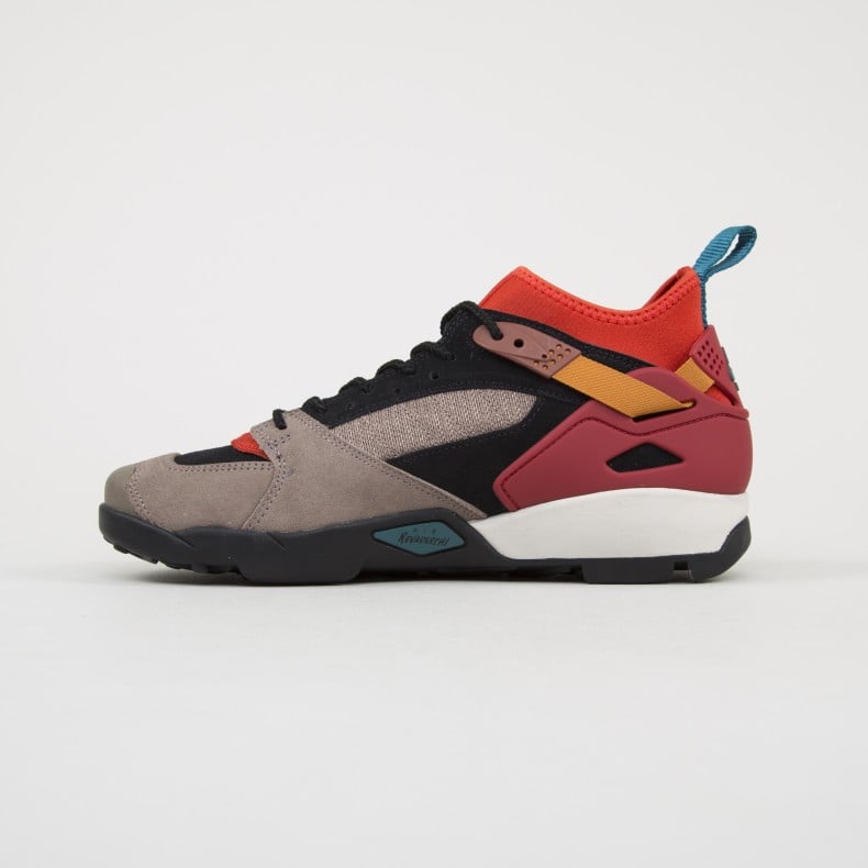 Air revaderchi trainers new arrivals