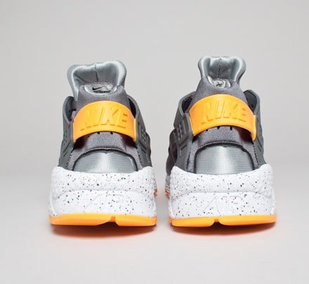 Nike Air Huarache Cool Grey Atomic Mango Consortium