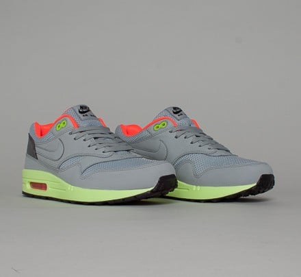 Nike air max hotsell 1 fb wolf grey