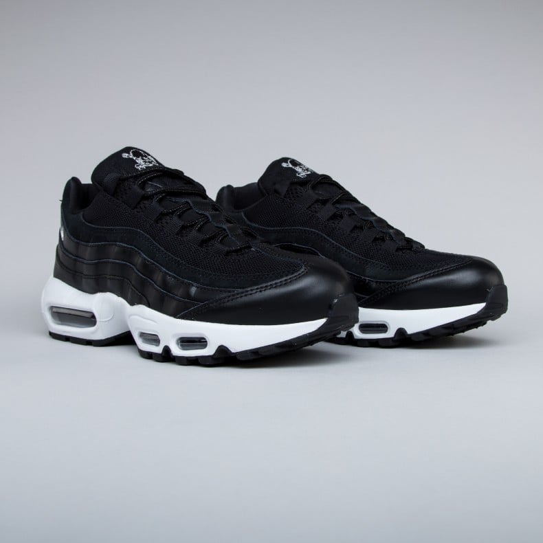 Air max 95 premium rebel skull deals