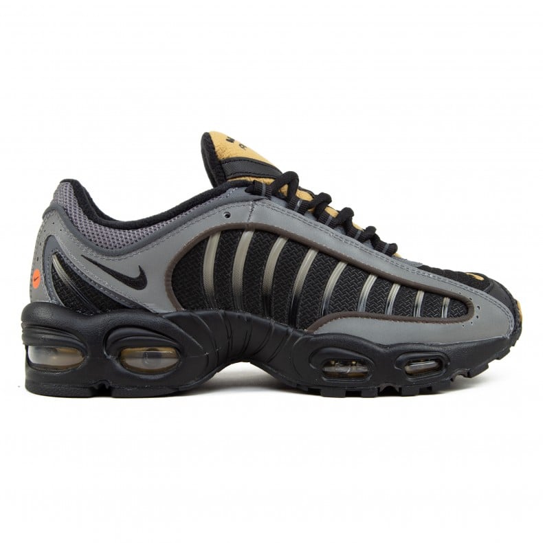 Tailwind iv black store