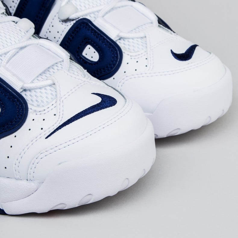 Nike Air More Uptempo 96 Knicks White Deep Royal Blue Team Orange Consortium