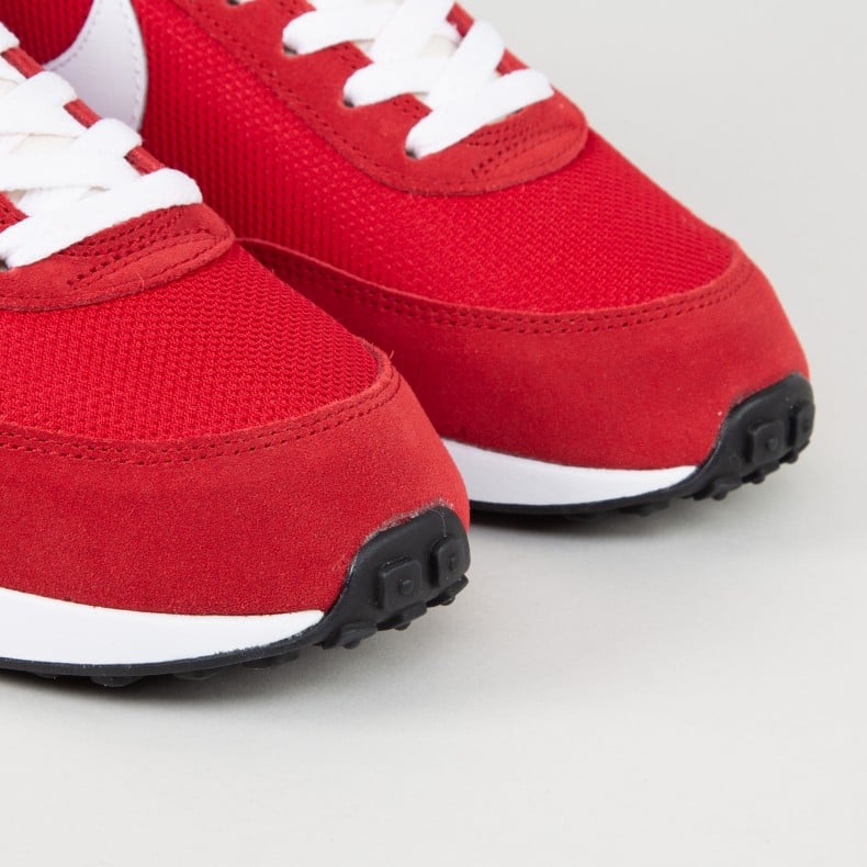 Nike tailwind 79 gym red hotsell