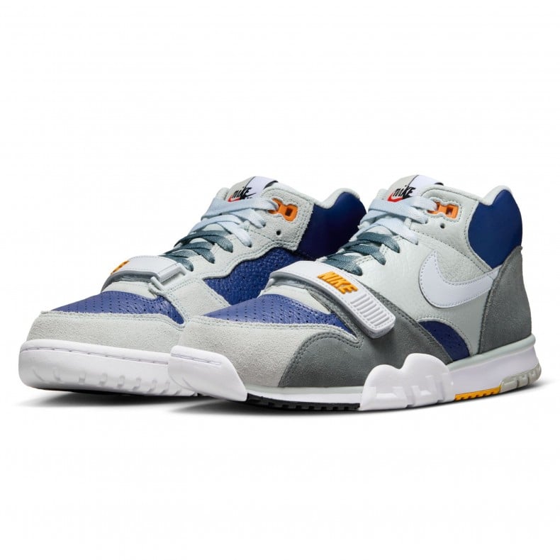 Nike shop air trainer