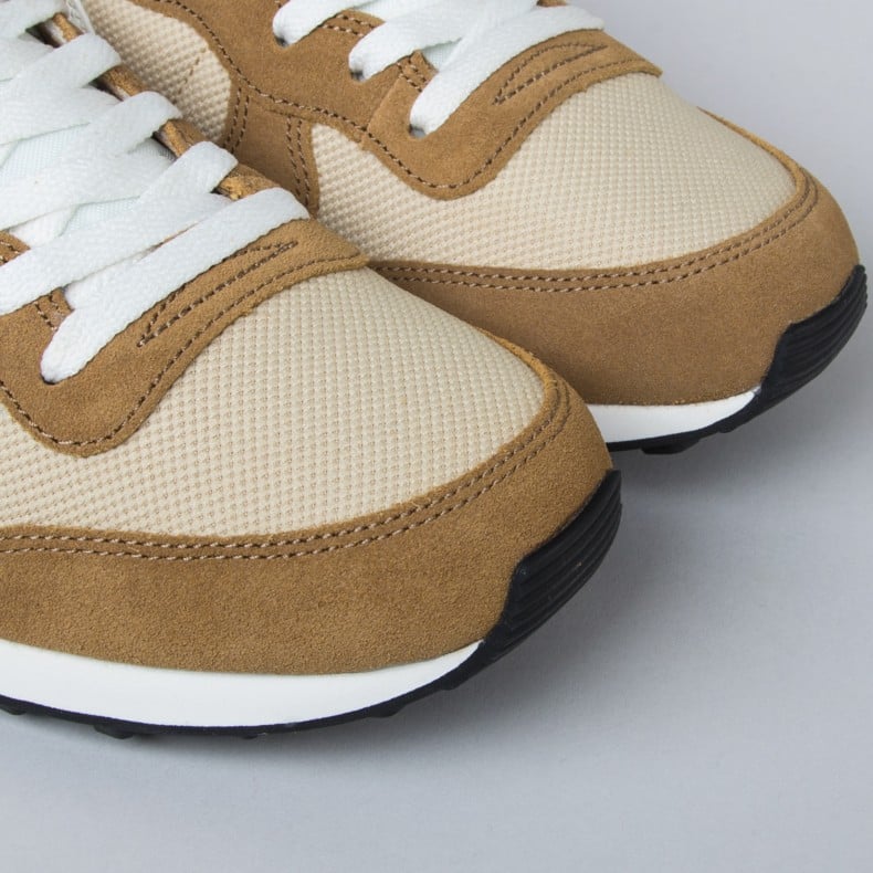 Nike internationalist beige gold discount