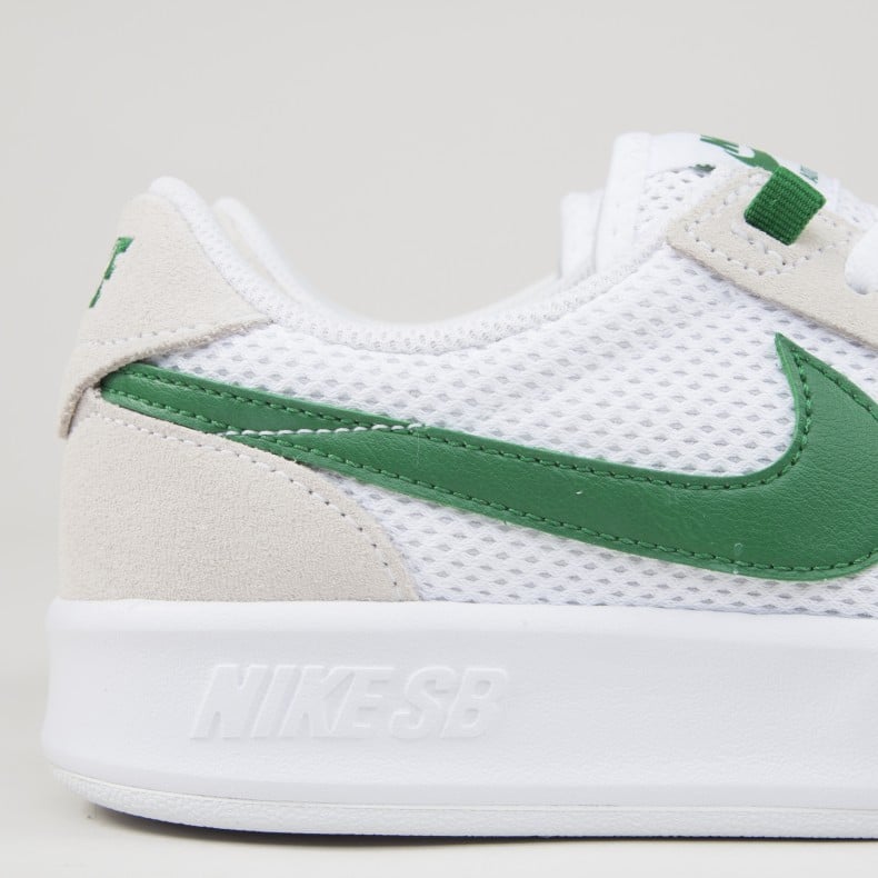 nike sb adversary green