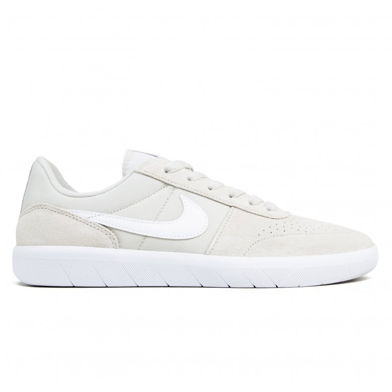 nike sb team classic light bone