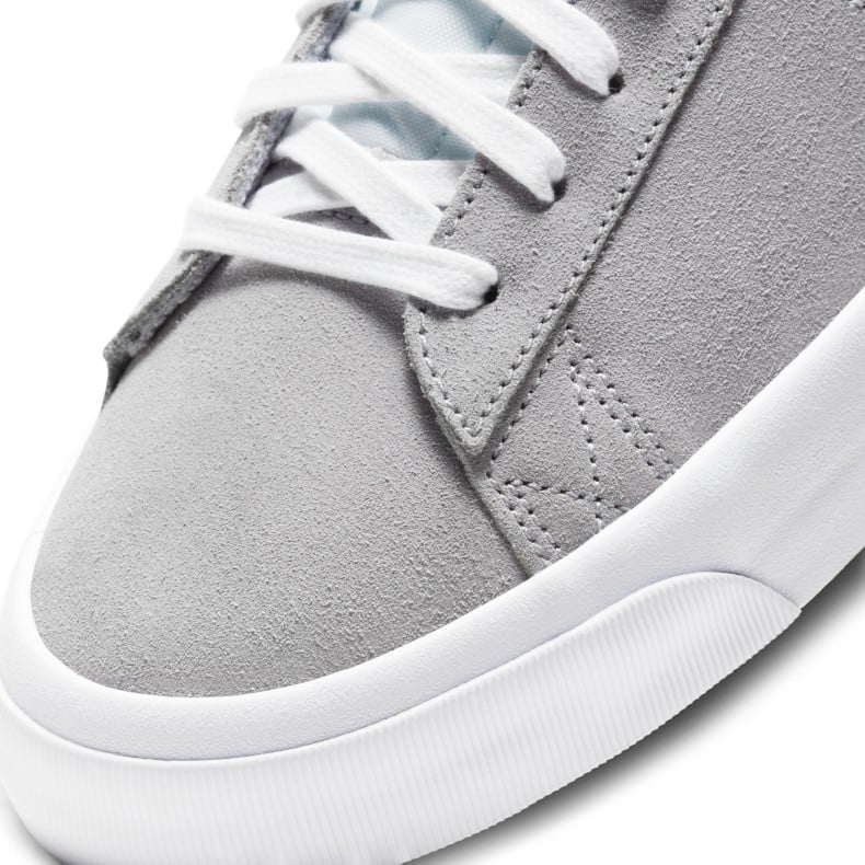 Nike SB Zoom Blazer Low Pro GT Wolf Grey White Wolf Grey White DC7695 001 Consortium