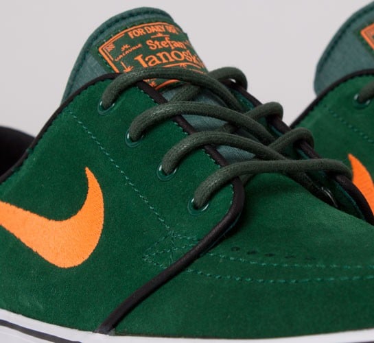 Nike Skateboarding Stefan Janoski (Gorge Green/Total Orange-Black) -  Consortium.