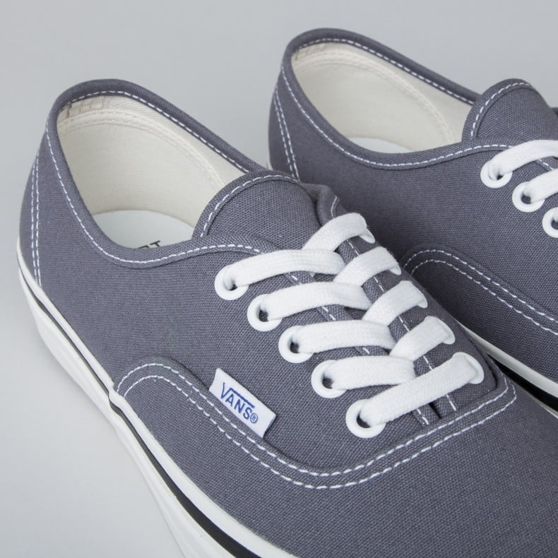 Vans authentic hotsell dark grey