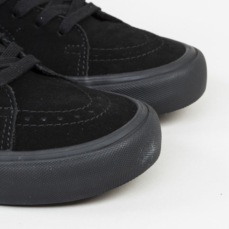 Vans skate hi pro blackout on sale