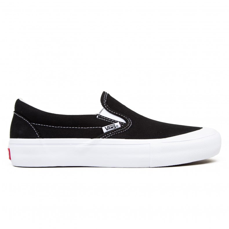 vans slip on pro toe cap black white